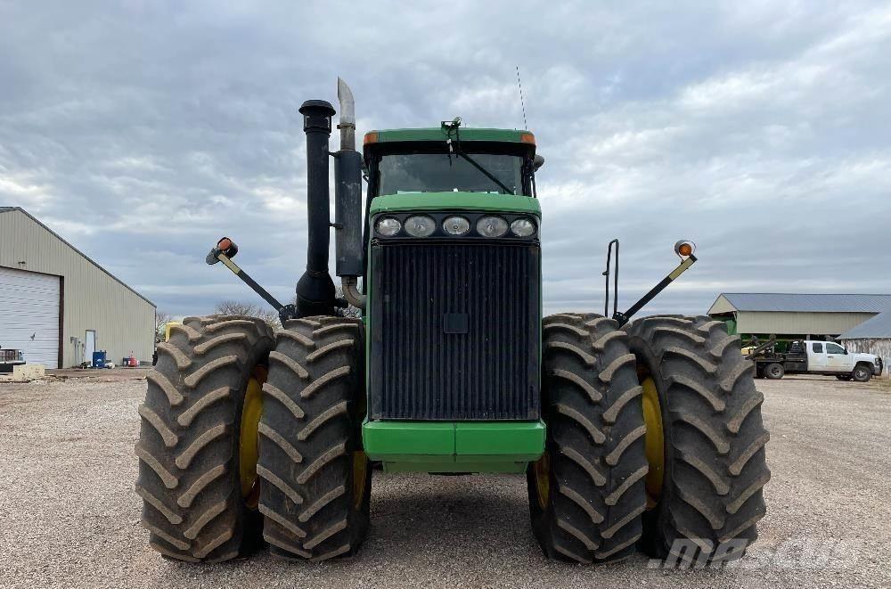 John Deere 9220 Tractoare