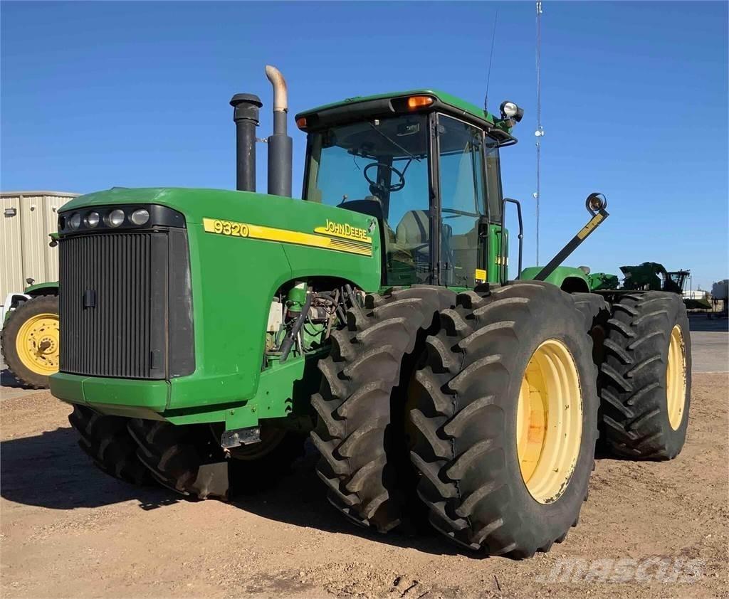 John Deere 9320 Tractoare