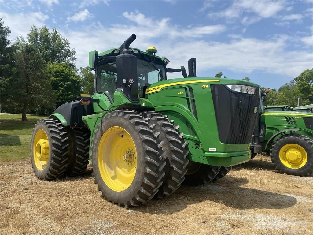 John Deere 9R 440 Tractoare