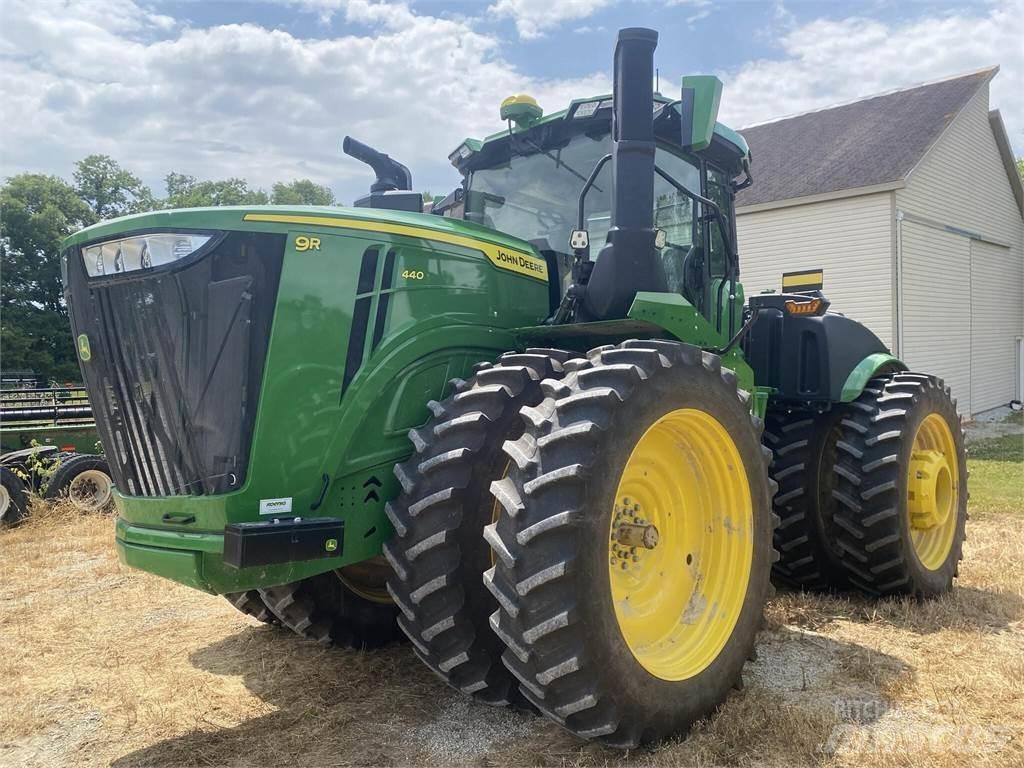 John Deere 9R 440 Tractoare