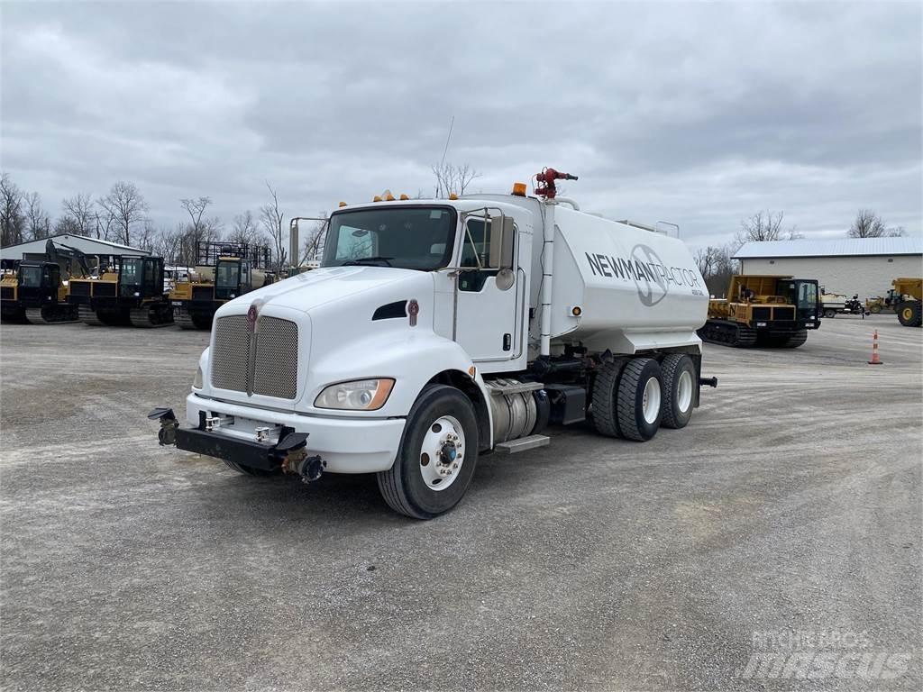Kenworth T300 Cisterne
