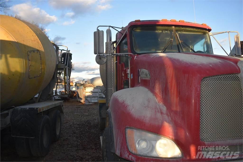 Kenworth T440 Betoniera