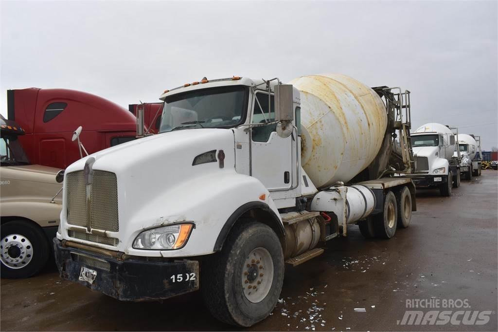 Kenworth T440 Betoniera