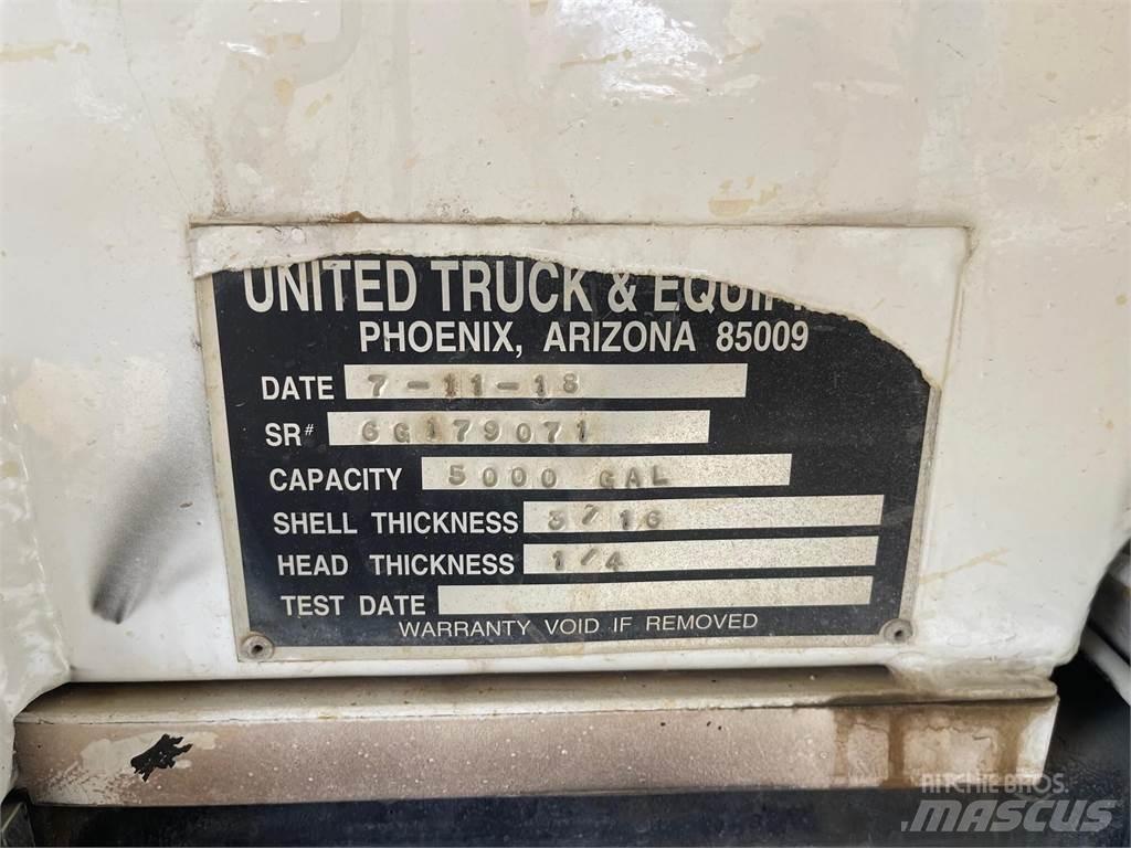 Kenworth T440 Cisterne