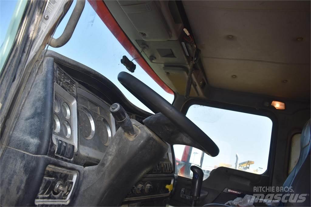 Kenworth T800 Autobasculanta