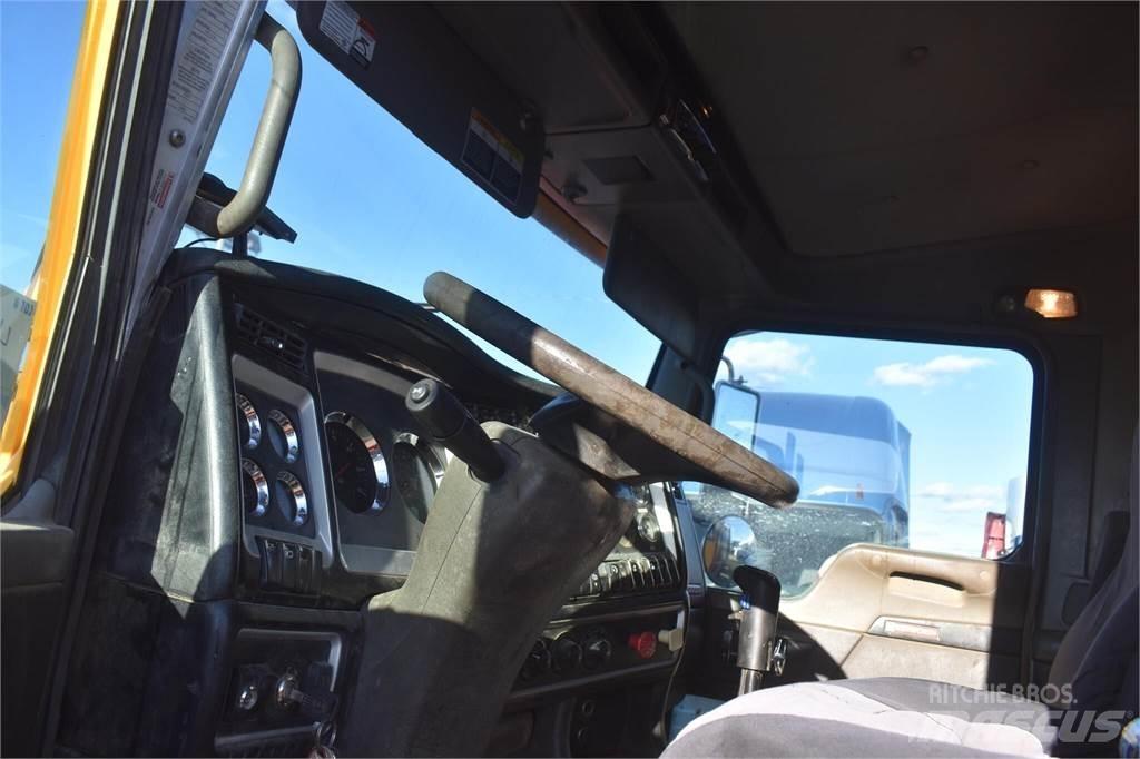 Kenworth T800 Camioane cu macara