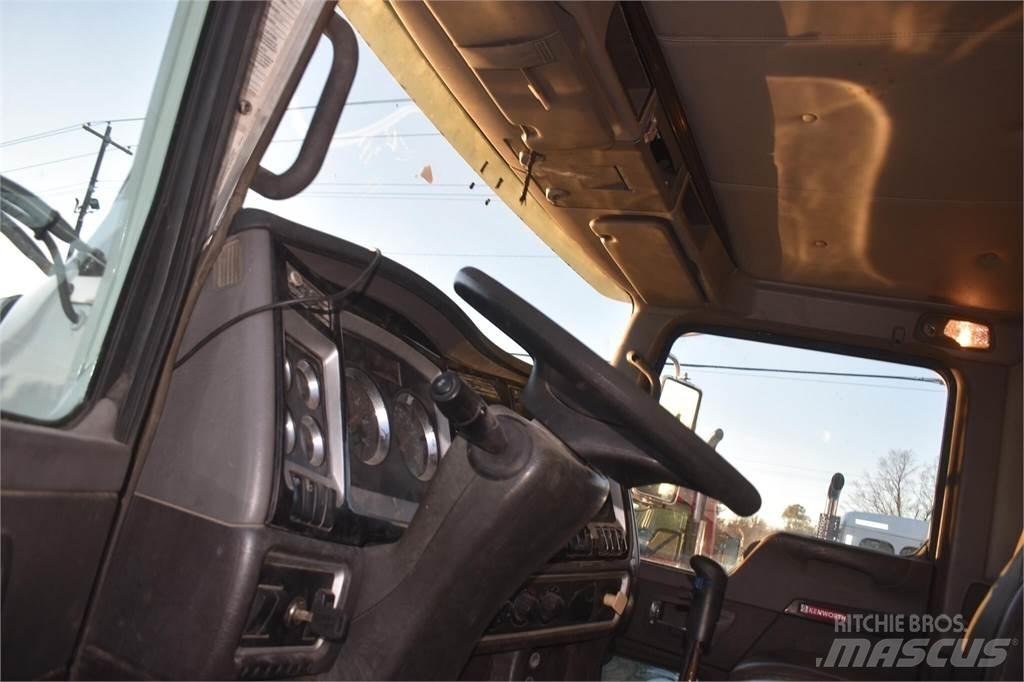 Kenworth T800 Autobasculanta