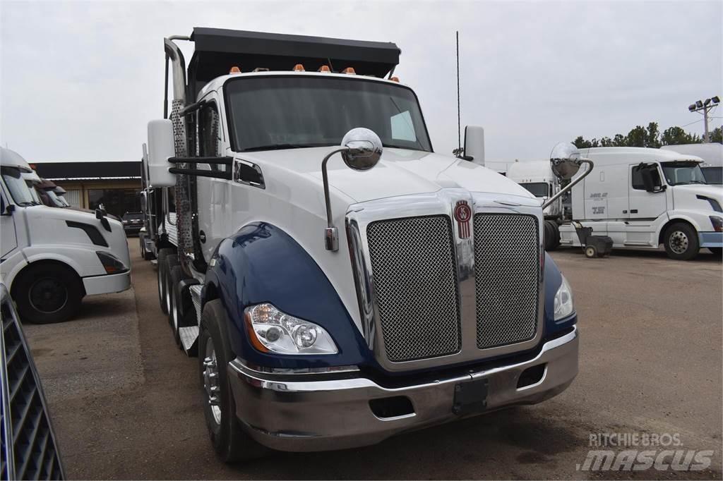 Kenworth T880 Autobasculanta