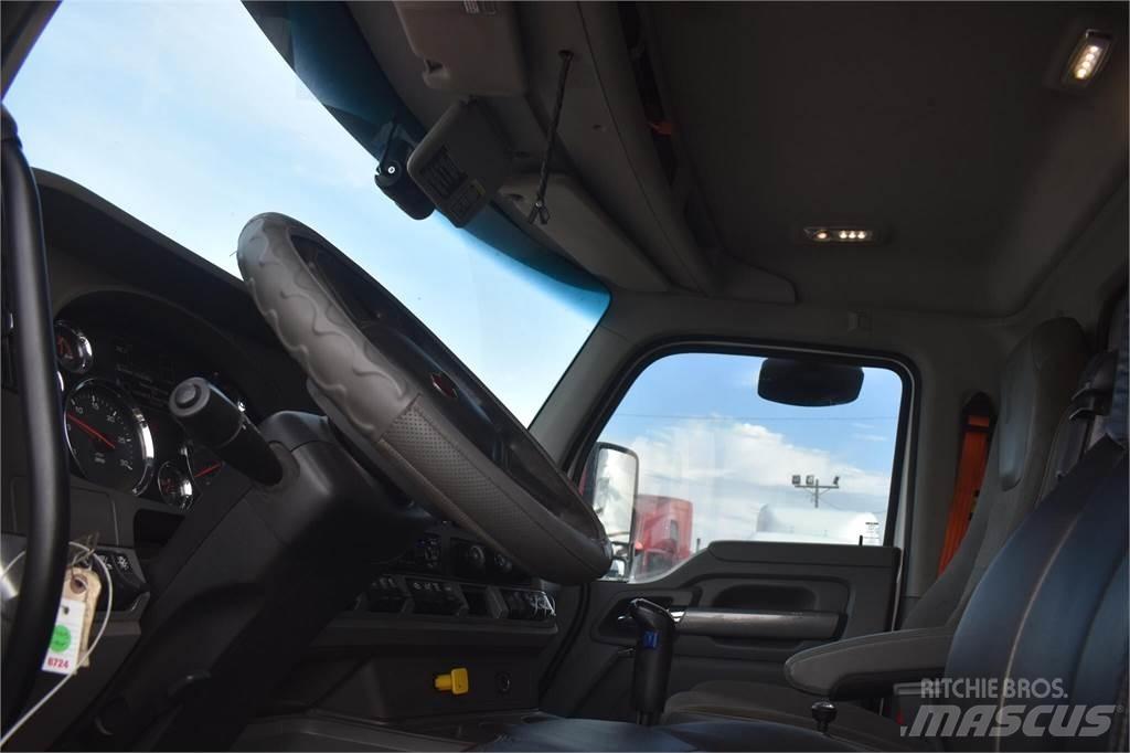 Kenworth T880 Autobasculanta