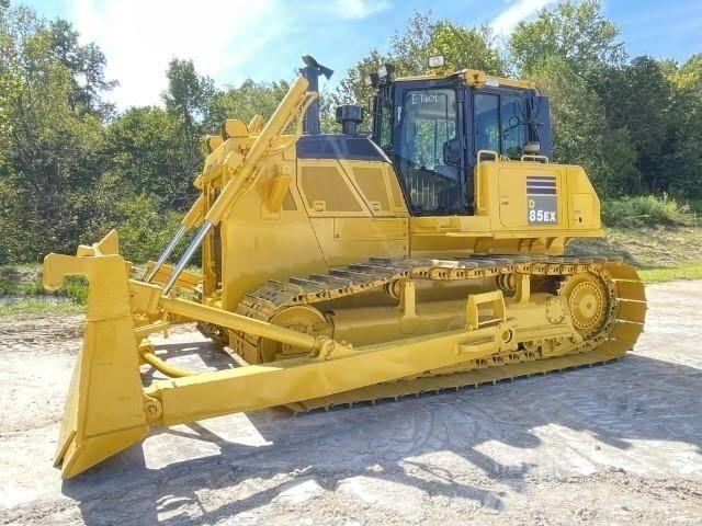 Komatsu D85EX Buldozere pe senile