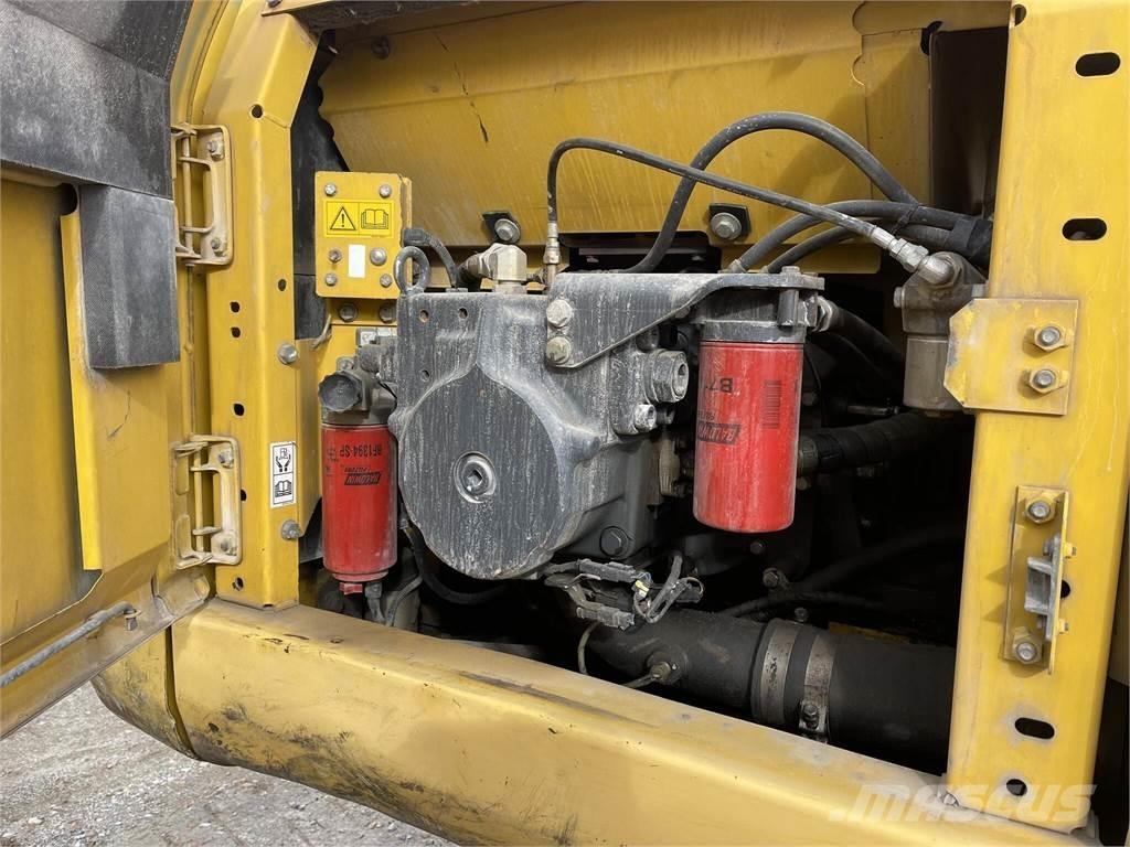 Komatsu PC210 LC-8 Excavatoare pe șenile
