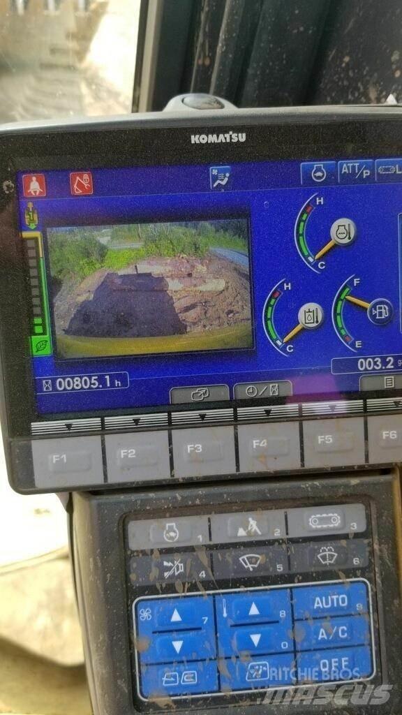 Komatsu PC490 LC-11 Excavatoare pe șenile
