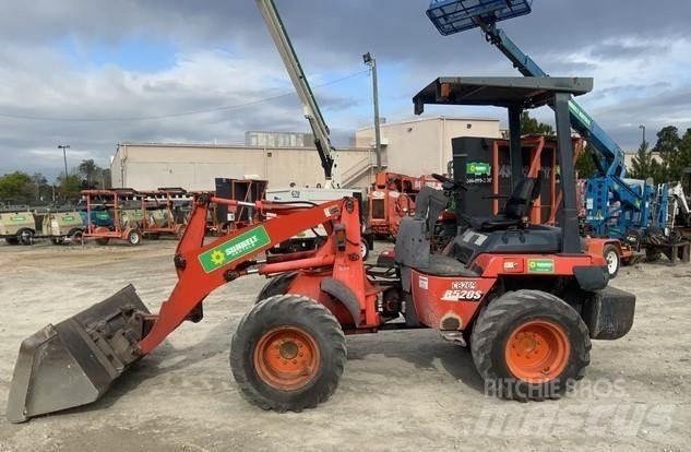 Kubota R520ST Incarcator pe pneuri
