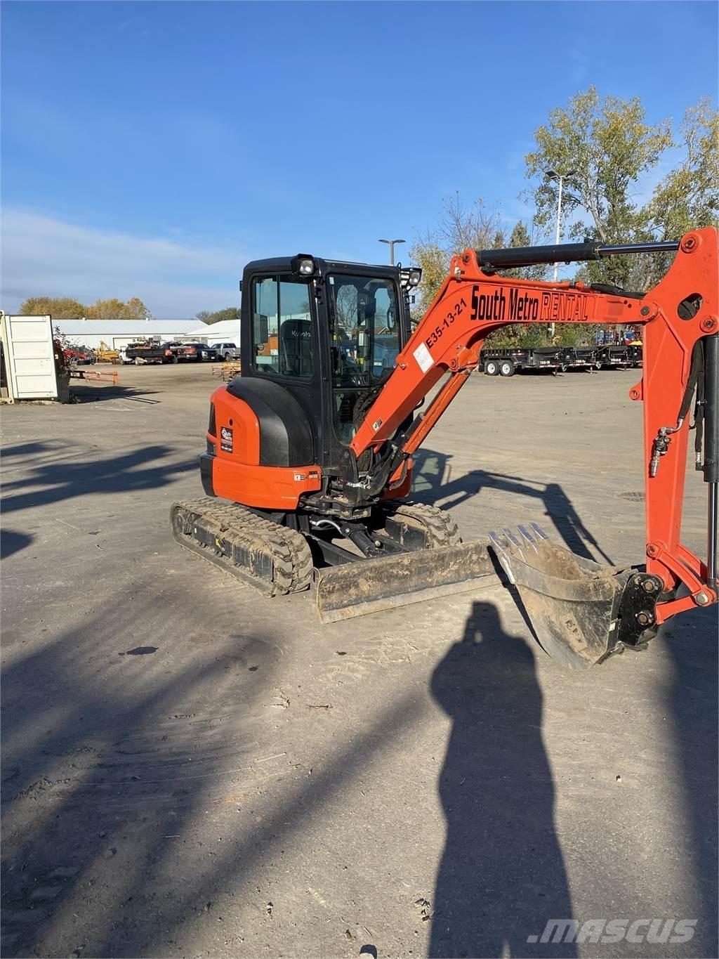 Kubota U35-4 Mini excavatoare < 7t