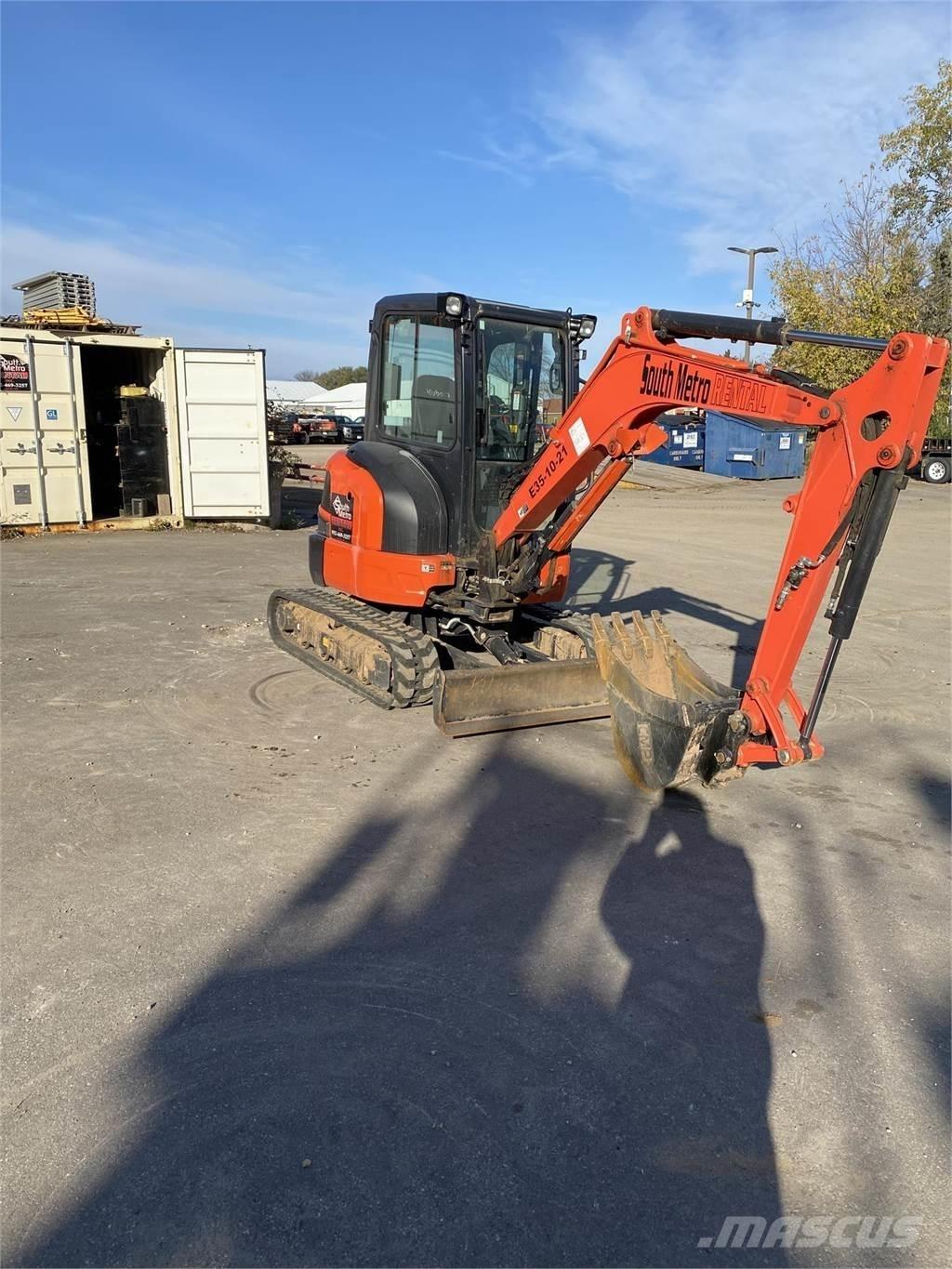 Kubota U35-4 Mini excavatoare < 7t