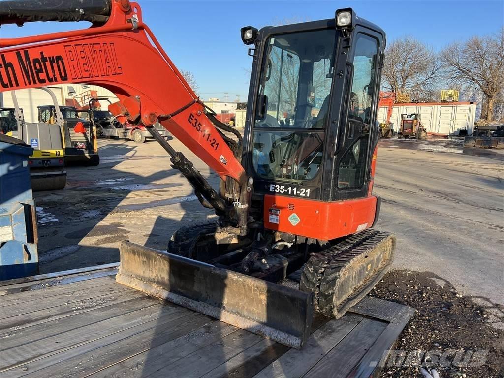 Kubota U35-4 Mini excavatoare < 7t