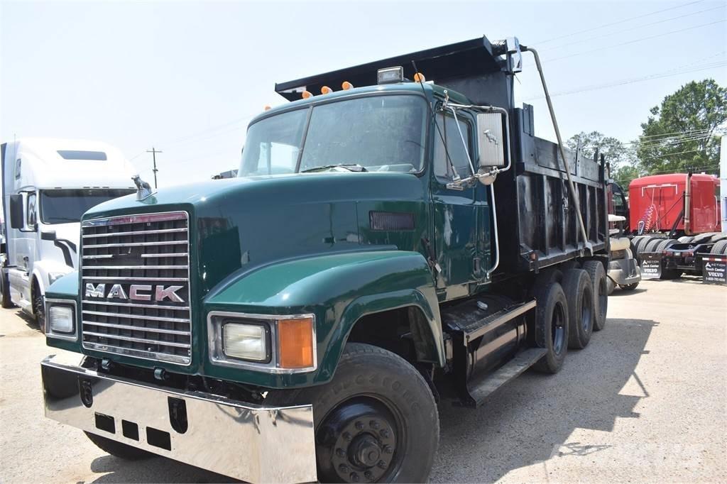 Mack CH613 Autobasculanta