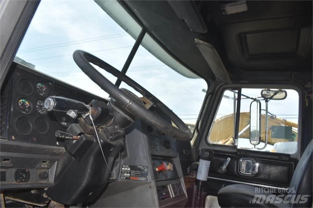 Mack CH613 Cisterne