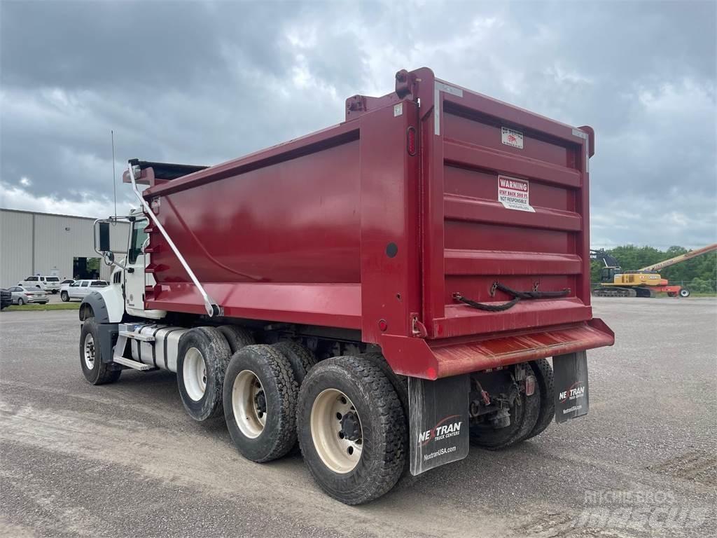 Mack GRANITE 64FR Utilaje construcții - Altele
