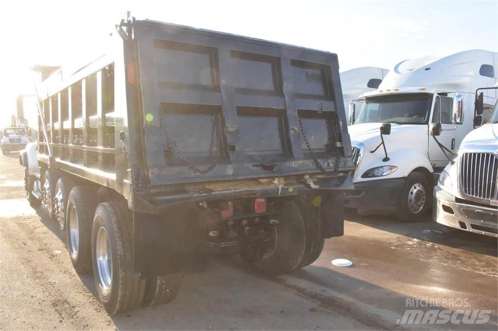 Mack GRANITE CV713 Autobasculanta