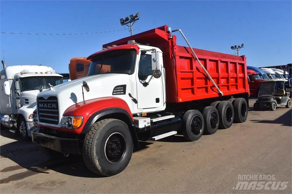 Mack GRANITE CV713 Autobasculanta