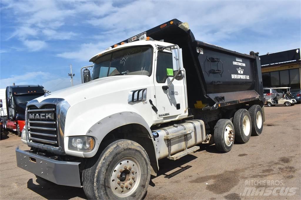 Mack GRANITE GU713 Autobasculanta