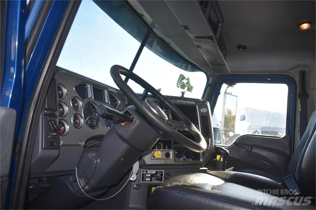 Mack GRANITE GU713 Autobasculanta
