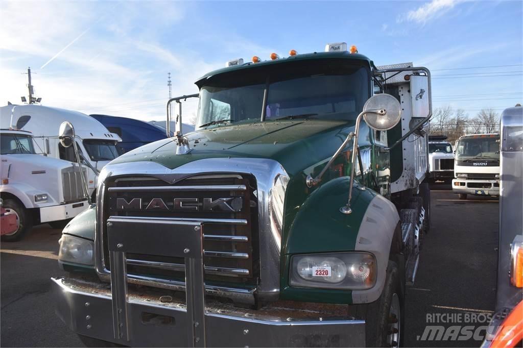 Mack GRANITE GU713 Autobasculanta