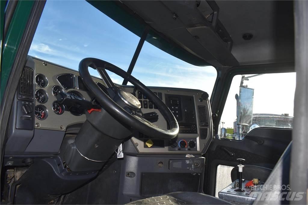 Mack GRANITE GU713 Autobasculanta
