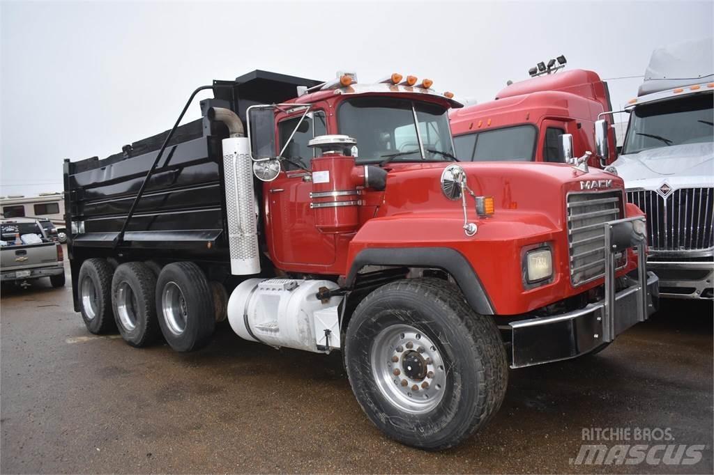 Mack RD688S Autobasculanta