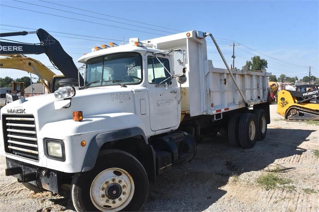 Mack RD690S Autobasculanta