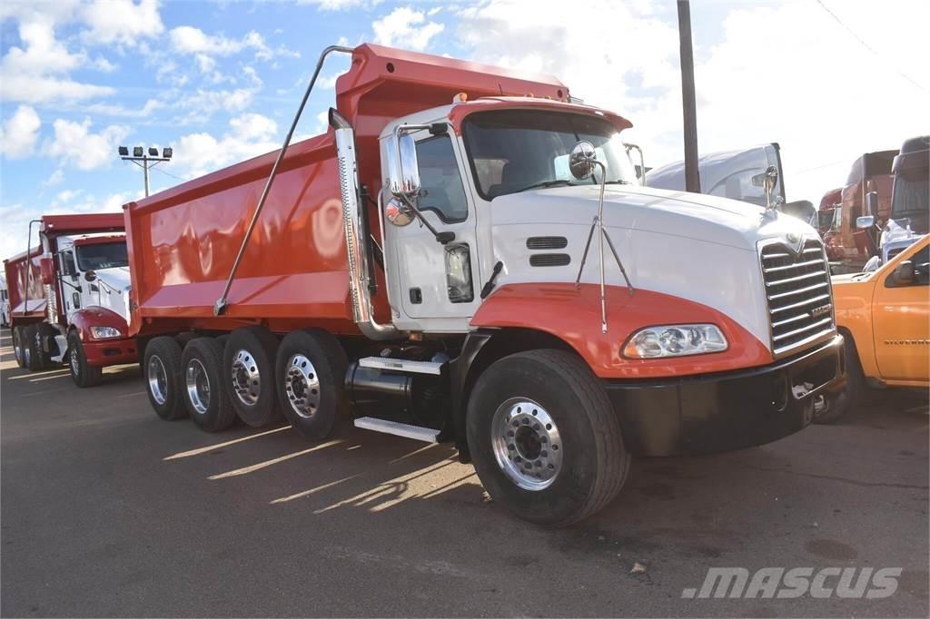 Mack VISION CX612 Autobasculanta