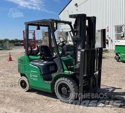 Mitsubishi FG25N Strivuitoare-altele