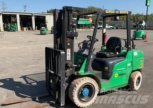 Mitsubishi FG30N Strivuitoare-altele