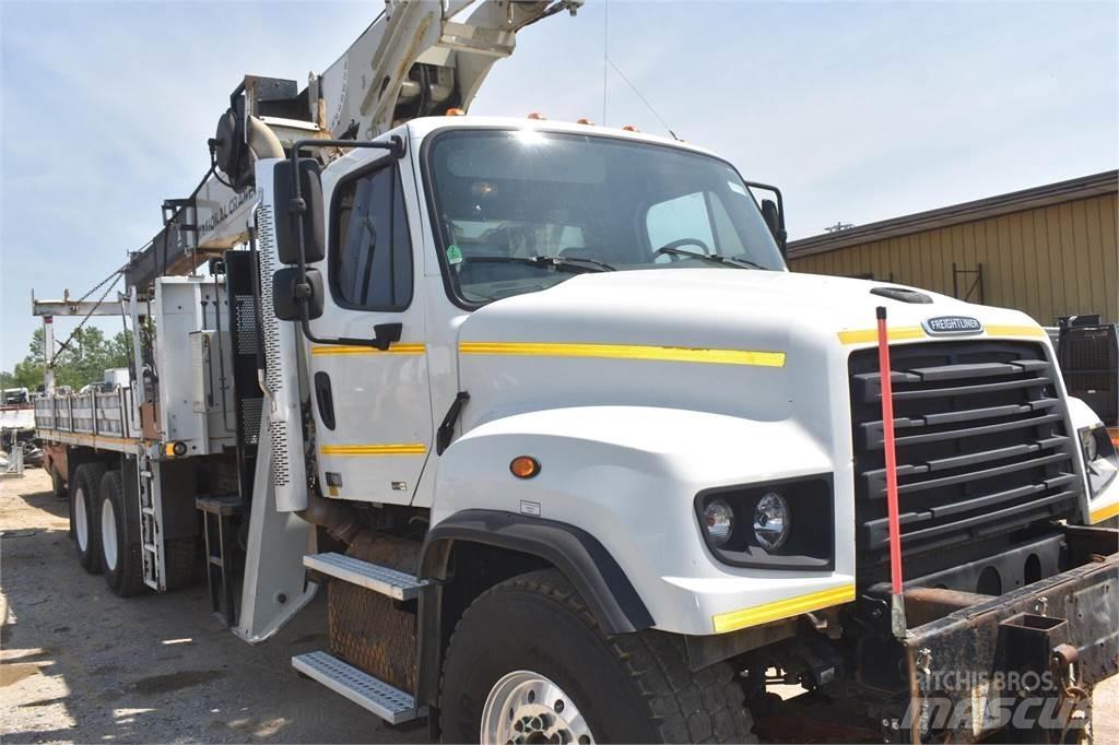 National 600E2 Camioane cu macara