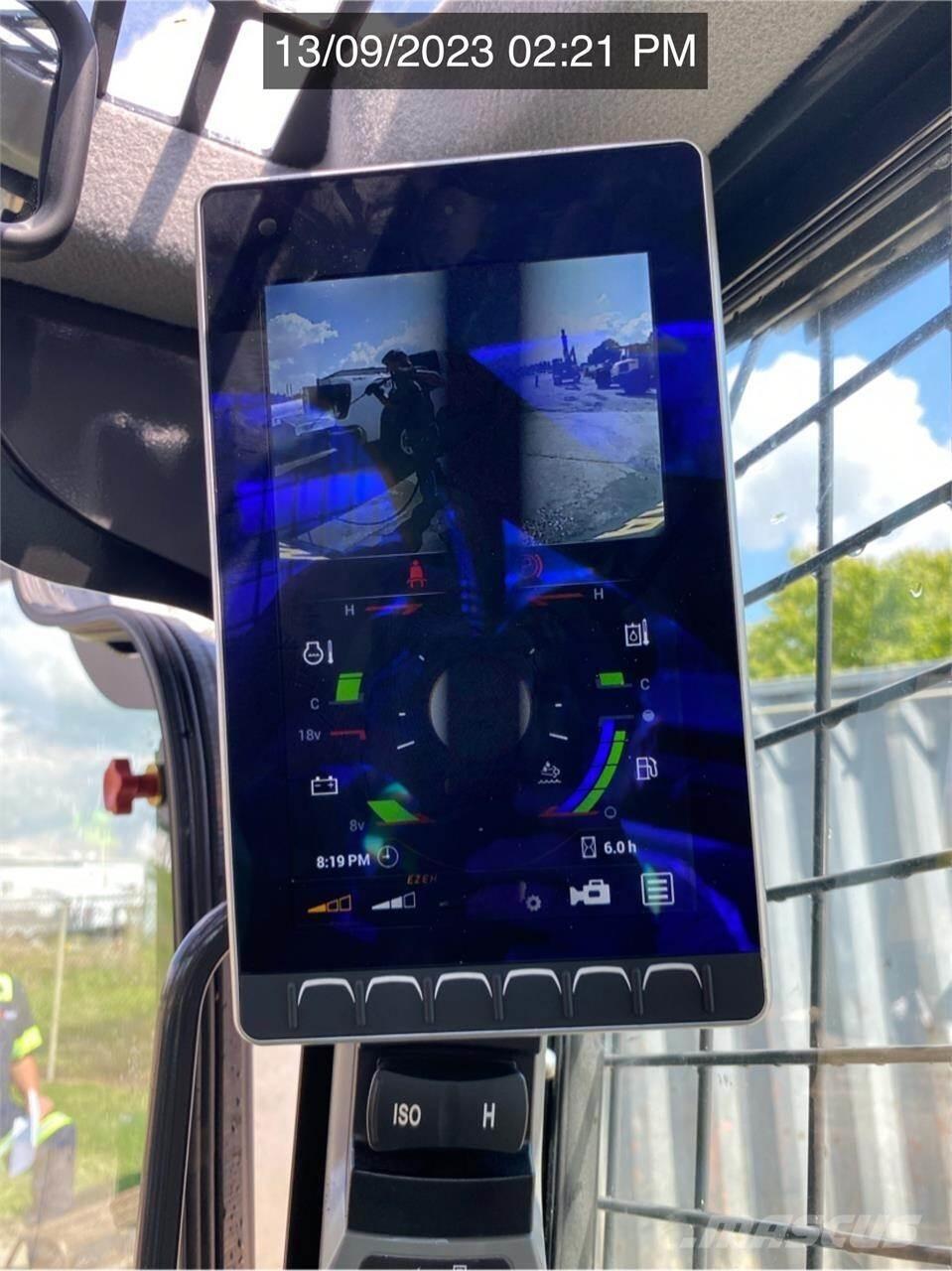 New Holland C345 Mini incarcator