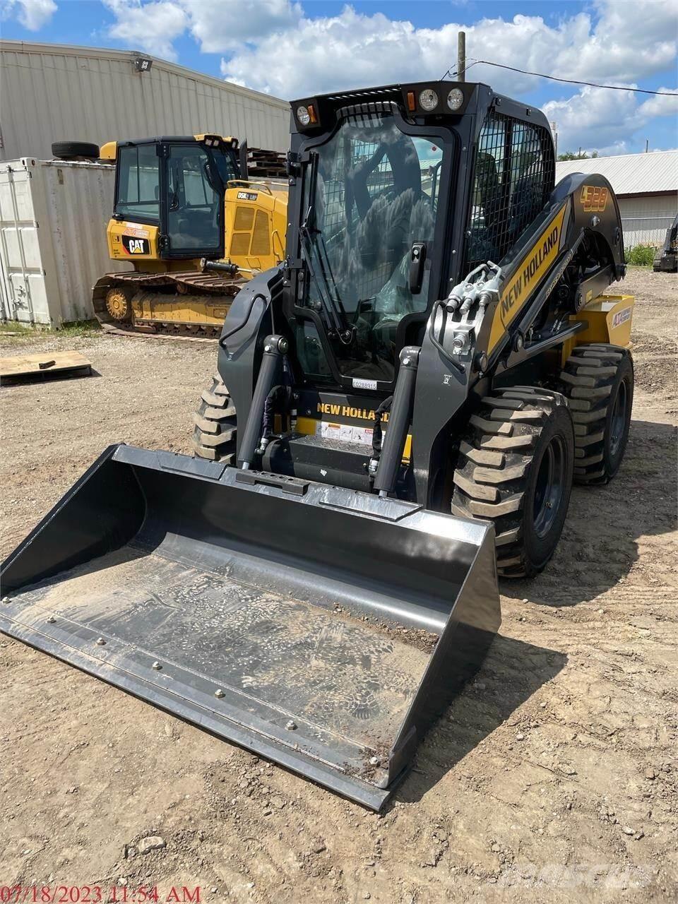 New Holland L328 Mini incarcator