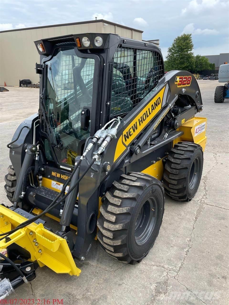 New Holland L328 Mini incarcator