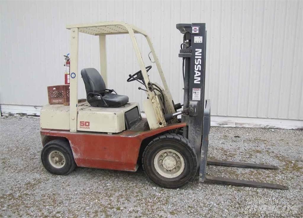 Nissan PF02A25V Strivuitoare-altele