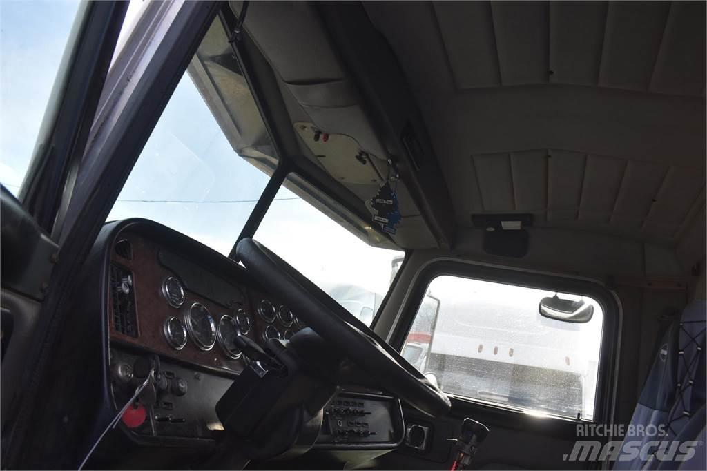 Peterbilt 357 Autobasculanta