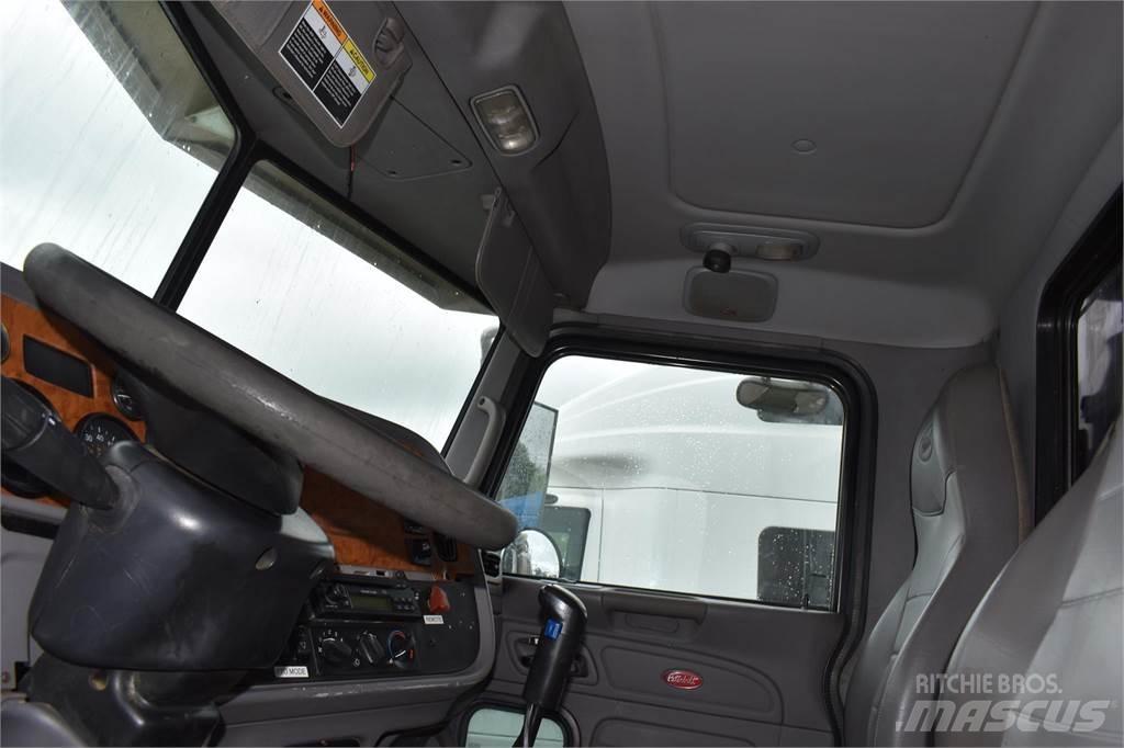 Peterbilt 365 Autobasculanta
