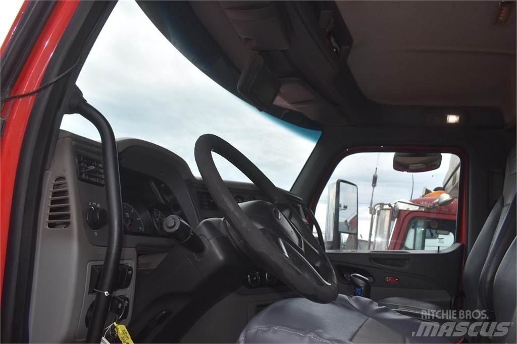 Peterbilt 567 Autobasculanta