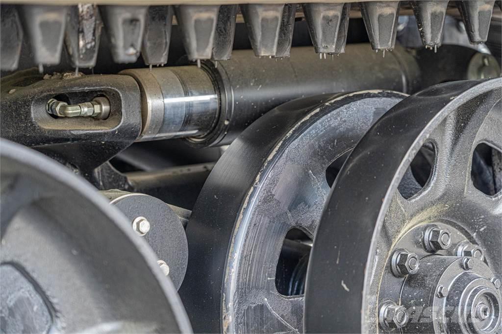 Prinoth PANTHER T8 Autobasculante cu senile