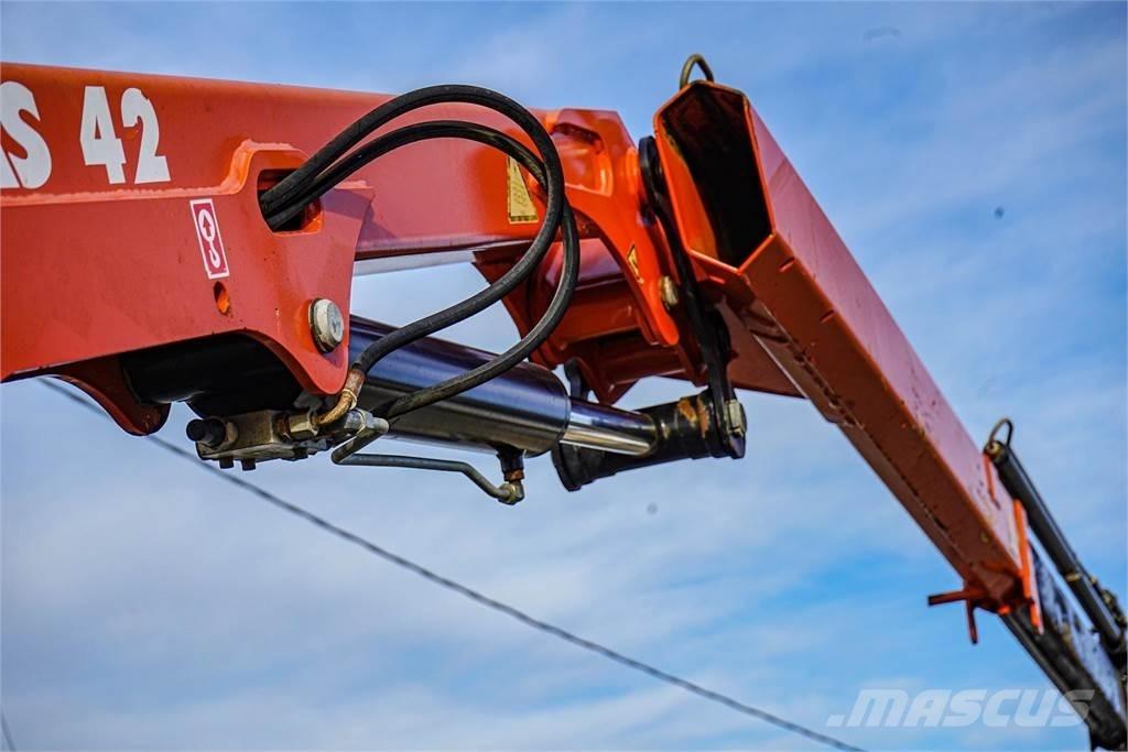 Prinoth PANTHER T8 Autobasculante cu senile