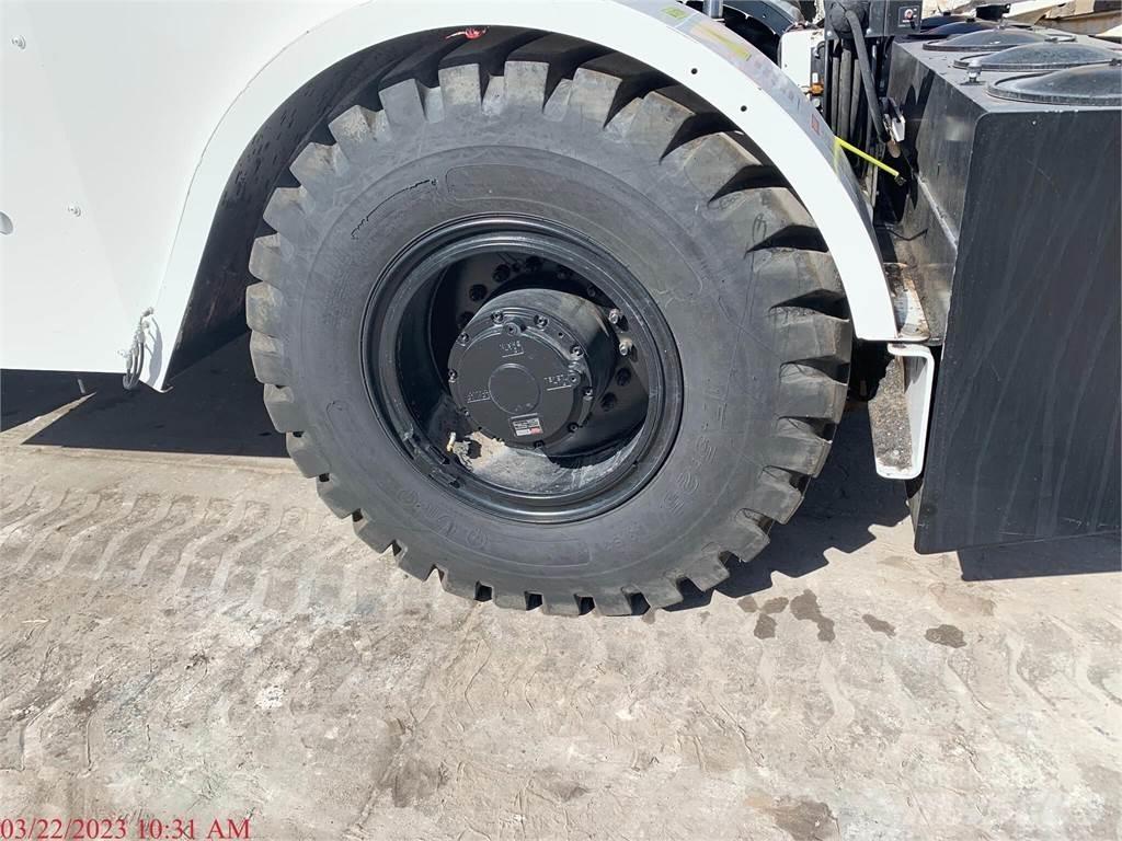 Roadtec MTV1100E Vehicule de transport materiale