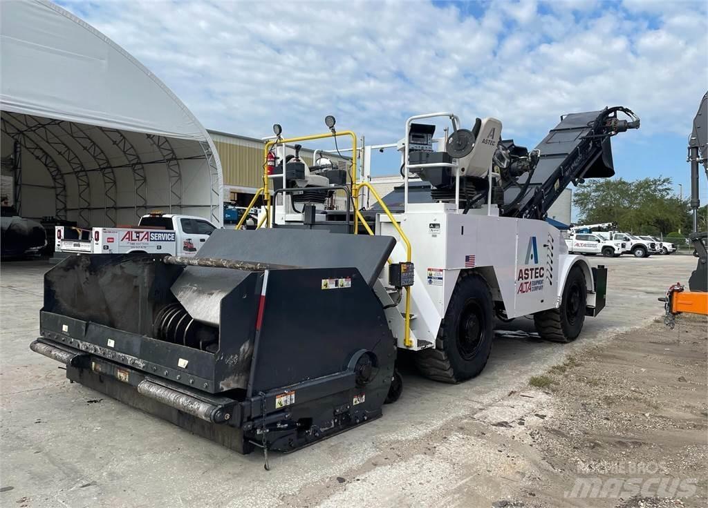Roadtec MTV1100E Vehicule de transport materiale