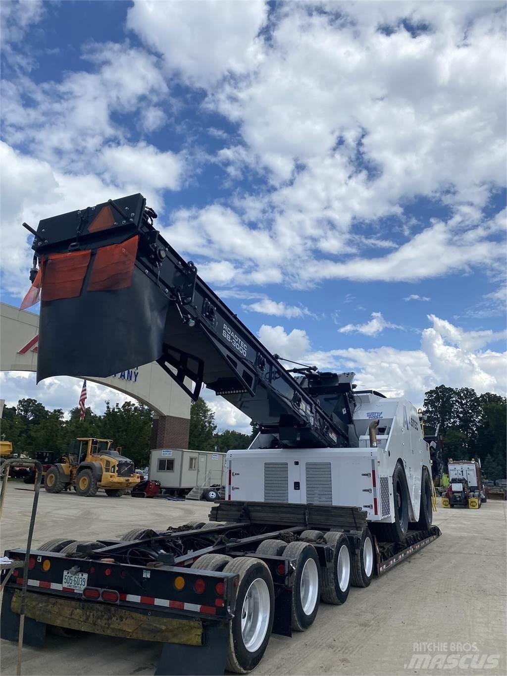 Roadtec SB3000 Vehicule de transport materiale