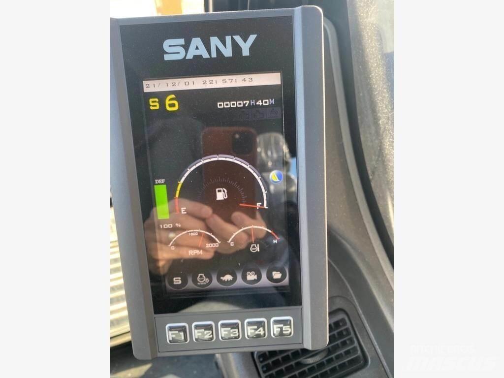 Sany SY215C LC Excavatoare pe șenile
