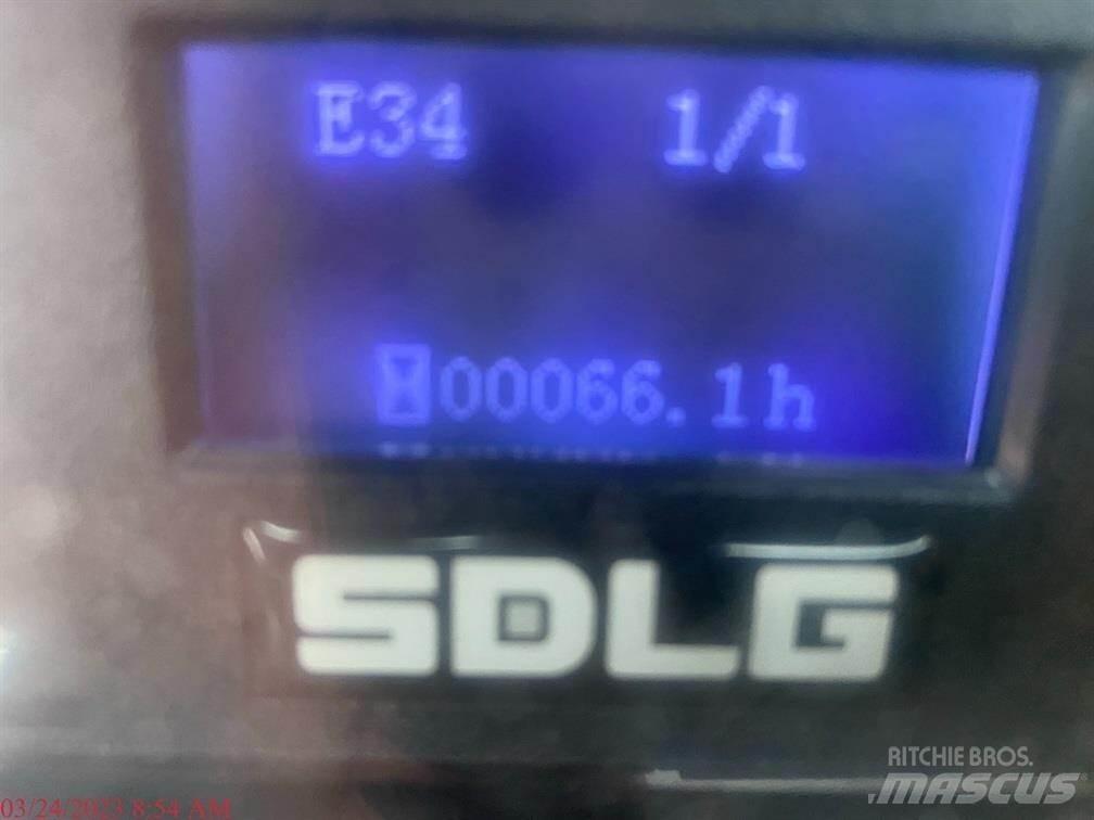 SDLG L948F Incarcator pe pneuri