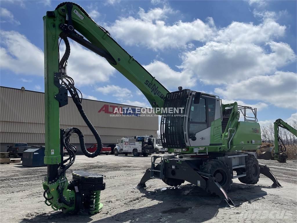 Sennebogen 718E Paleta de manipulare